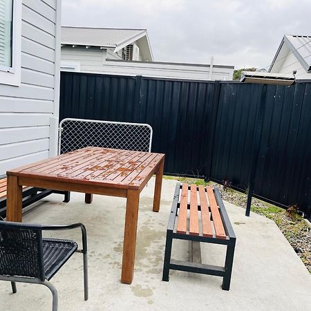Holiday Home Close To Beach Private Parking Dunedin Exterior foto