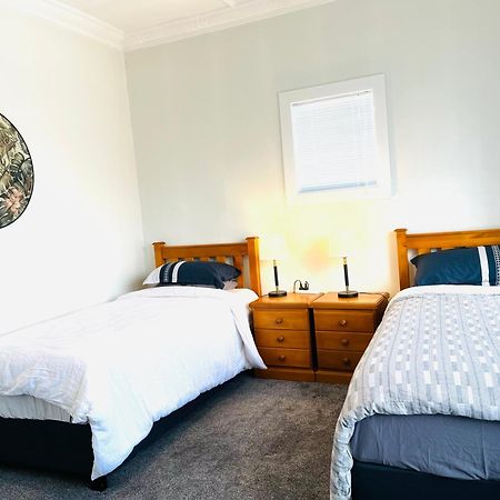 Holiday Home Close To Beach Private Parking Dunedin Exterior foto